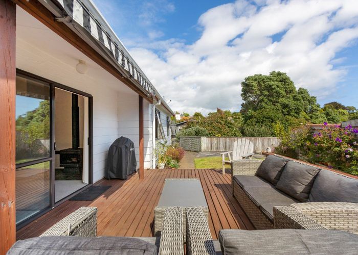  at 122 Glenpark Avenue, Frankleigh Park, New Plymouth