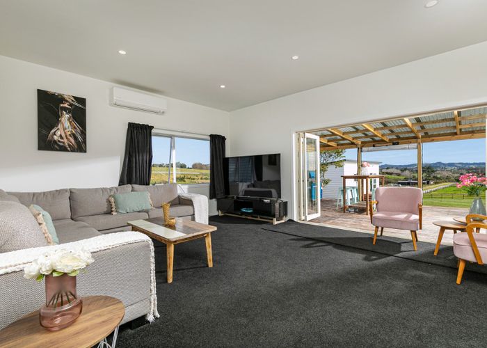  at 157 Nixon Road, Henderson