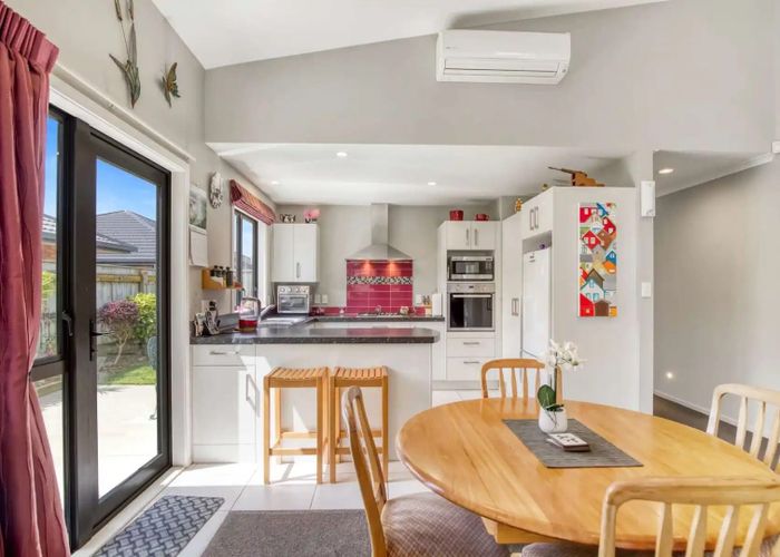  at 9 Ward Street, Palmerston North, Palmerston North