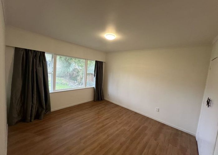  at 12 Mack Place, Red Hill, Papakura, Auckland