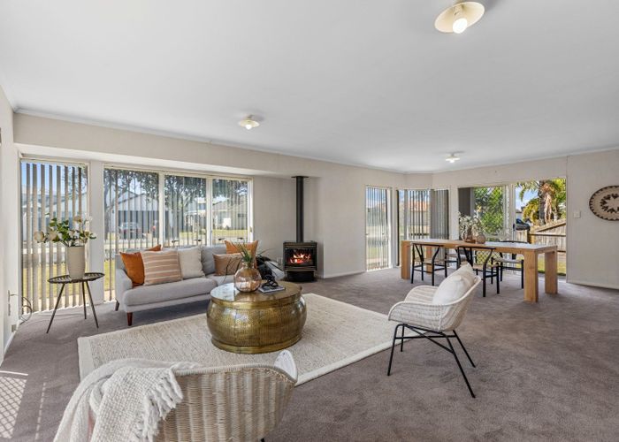  at 74 Wairakei Avenue, Papamoa Beach, Papamoa