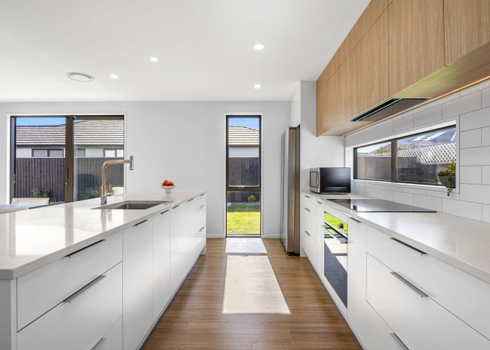  at 9 Summerleas Lane, Halswell, Christchurch City, Canterbury