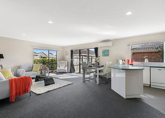  at 90F Ballarat Street, Ellerslie, Auckland City, Auckland