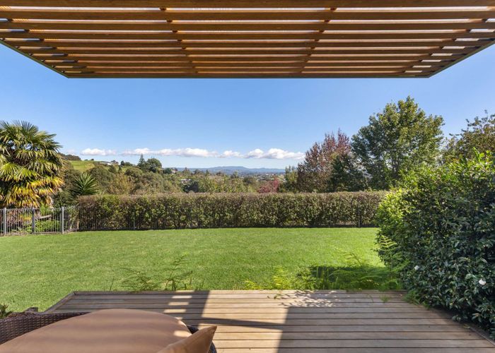  at 4 Hillford Place, Welcome Bay, Tauranga