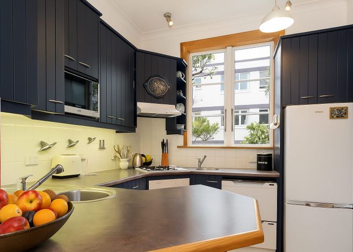  at 31 Washington Avenue, Brooklyn, Wellington, Wellington
