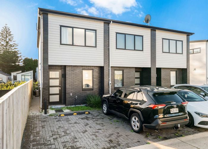  at 24 Matakohe Road, Westgate, Waitakere City, Auckland