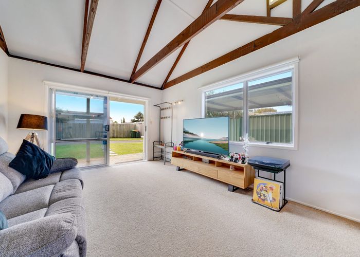  at 1/11 Honey Place, Weymouth, Manukau City, Auckland