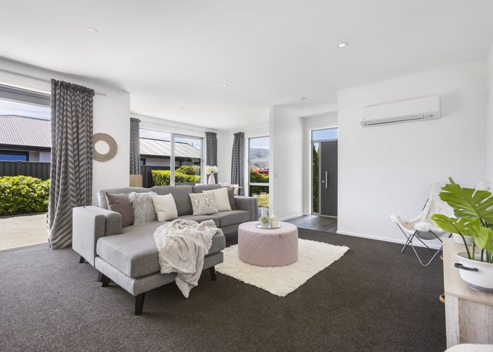  at 10 Stowell Drive, Cromwell