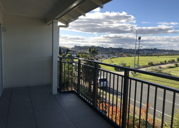  at B15/71 Spencer Road, Albany, North Shore City, Auckland