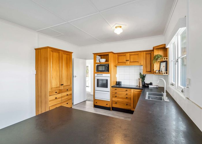  at 33 Burns Street, Tawhero, Whanganui, Manawatu / Whanganui