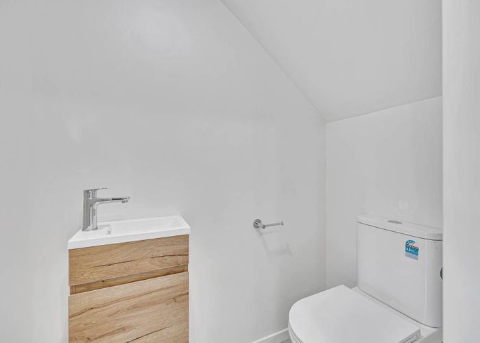  at 8/31 Weymouth Road, Manurewa, Manukau City, Auckland
