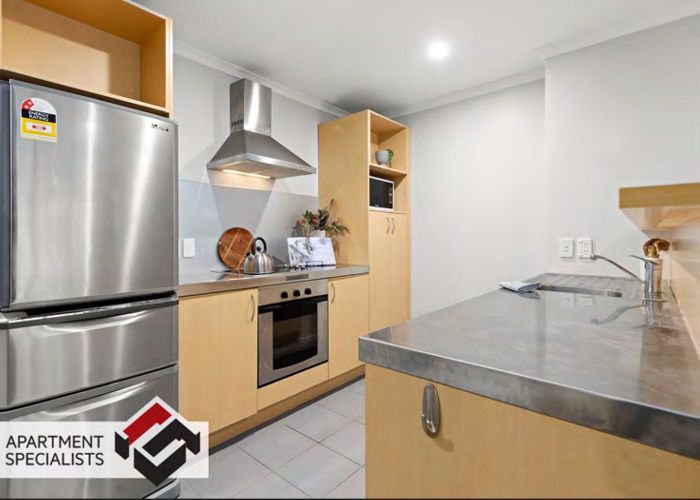  at 2L/20 Charlotte Street, Eden Terrace, Auckland City, Auckland