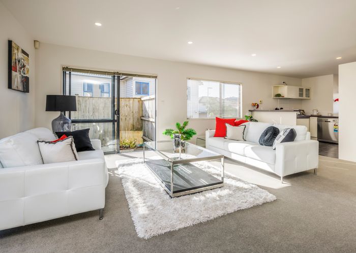  at 12/15 Harrison Road, Mount Wellington, Auckland