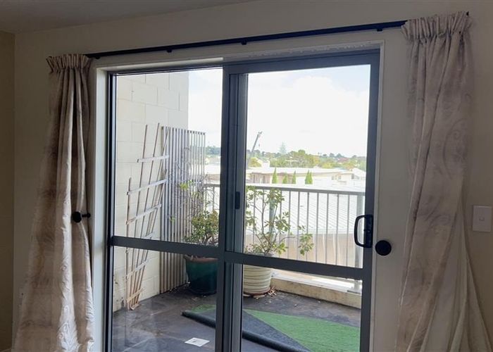  at 3B/10 Morningstar Place, Mount Albert, Auckland City, Auckland