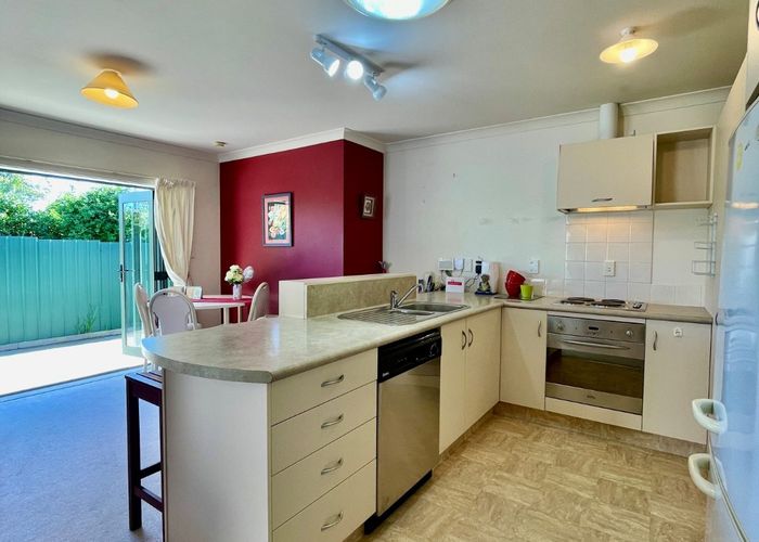  at 6 Abbey Way, Judea, Tauranga