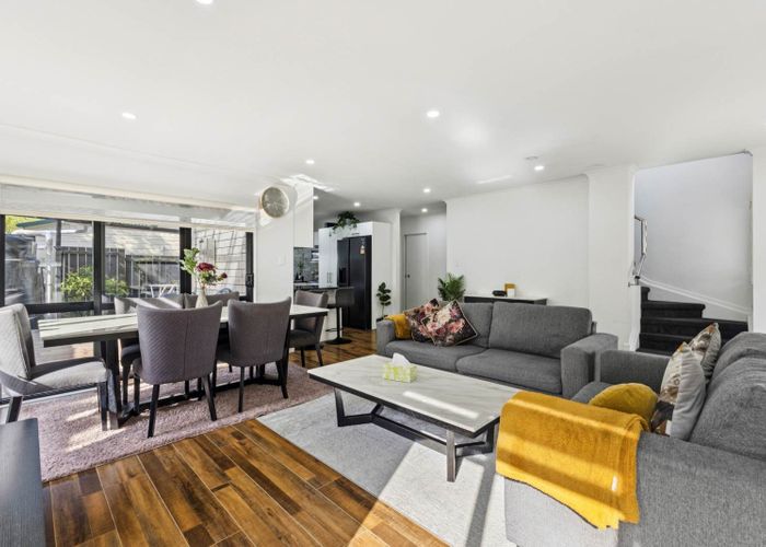  at 17d Kerrydale Road, Manurewa, Manukau City, Auckland