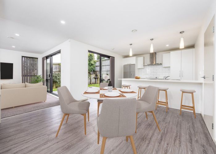  at 33 Carole Crescent, Pakuranga, Auckland