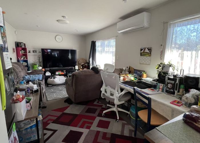  at 2/18 Bingara Place, Favona, Manukau City, Auckland