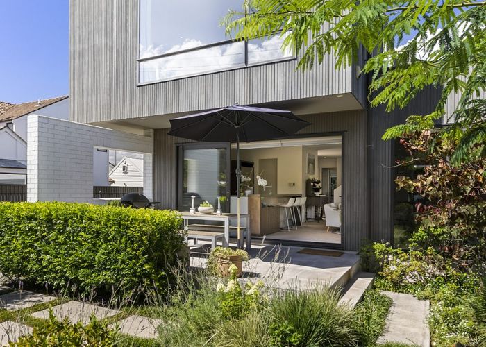  at 5 Speight Road, Kohimarama, Auckland