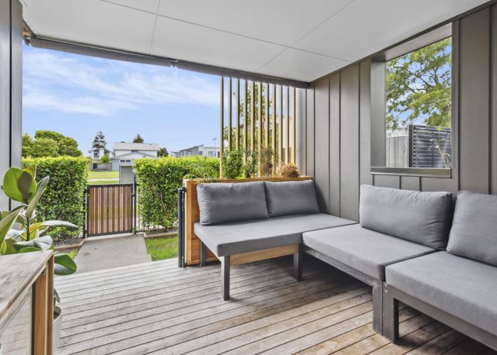  at 4/45 Cessna Crescent, Mangere, Manukau City, Auckland