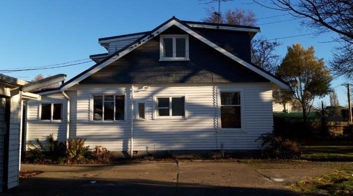  at 27 Avonhead Road, Avonhead, Christchurch City, Canterbury