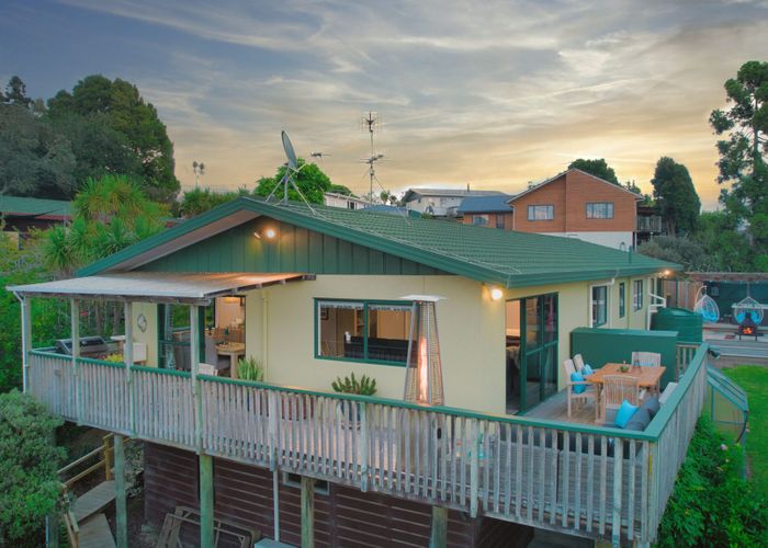  at 90B Rosier Road, Glen Eden, Auckland