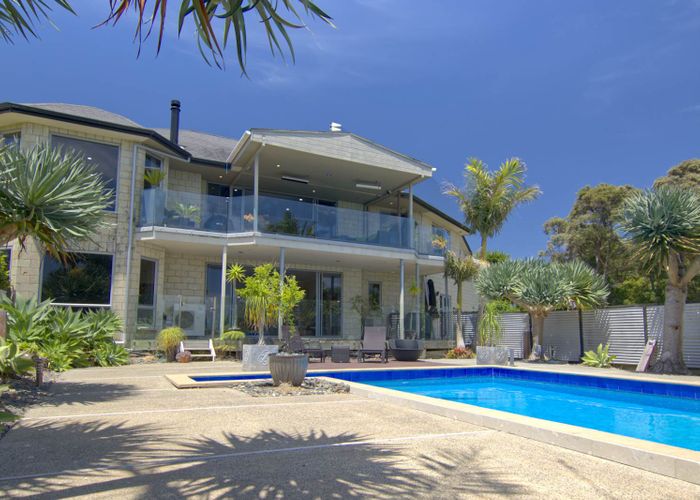  at 298 Trig Road, Howick