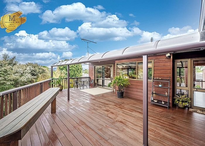 at 12 Channing Crescent, Botany Downs, Auckland