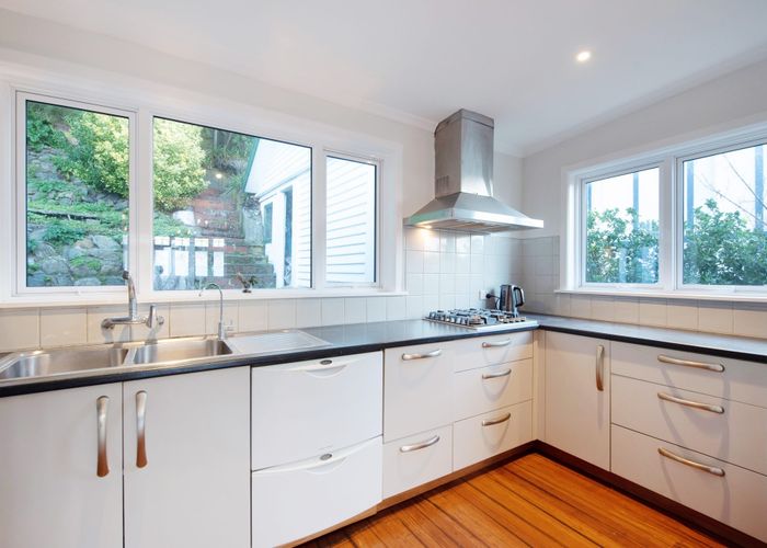 at 141 Breaker Bay Road, Seatoun, Wellington, Wellington