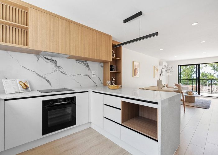  at 5/145 Albany Highway, Albany, North Shore City, Auckland