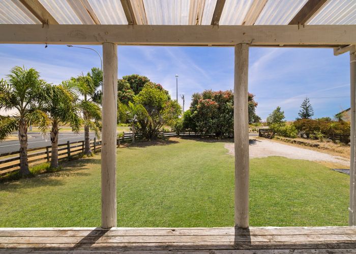  at 834 Papamoa Beach Road, Papamoa Beach, Papamoa