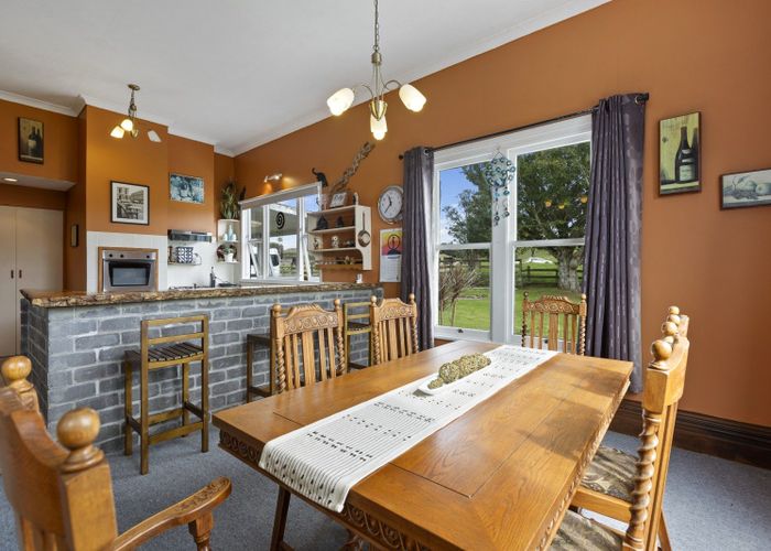  at 863 Mountain Road, Waiongana, Inglewood