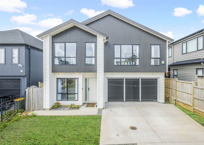  at 10 Matahae DR, Flat Bush, Auckland
