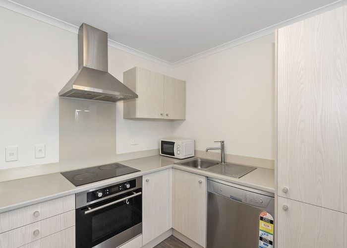  at 2 Chiefs Court, Hamilton East, Hamilton, Waikato