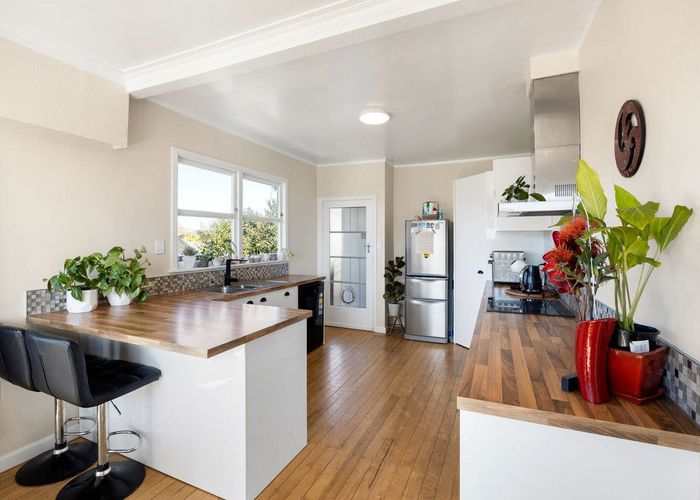  at 24 Thompson Street, Cambridge, Waipa, Waikato