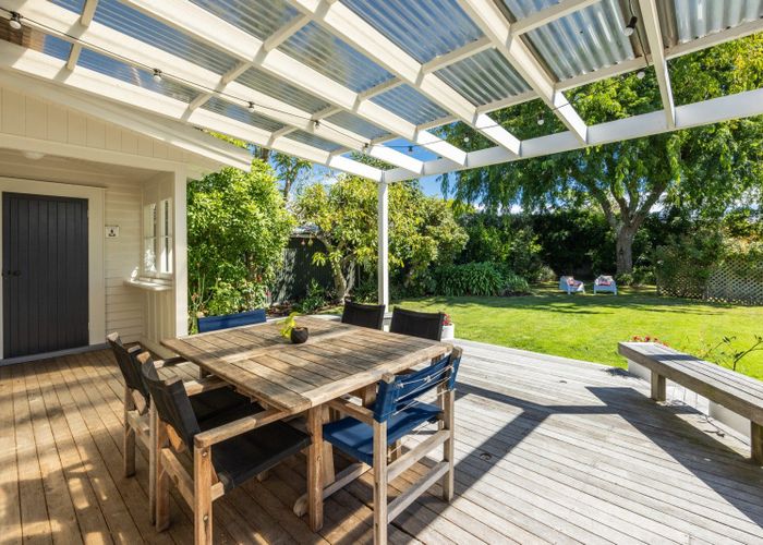  at 607 Charles Street, Saint Leonards, Hastings