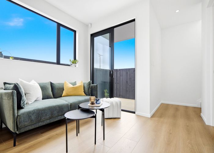  at 6 Sails Road, Hobsonville, Waitakere City, Auckland