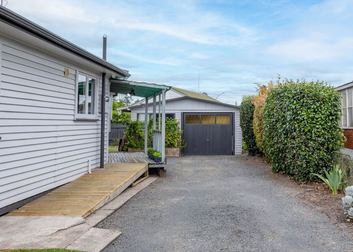  at 1B Tomin Road, Glenview, Hamilton, Waikato