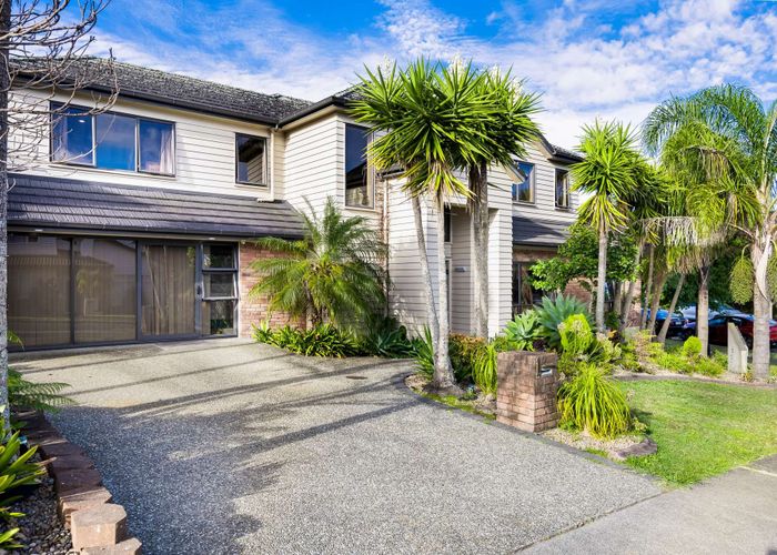  at 1 Seresin Crescent, Flat Bush, Auckland