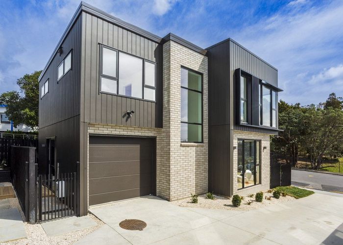  at 10A Agathis Avenue, Mairangi Bay, North Shore City, Auckland