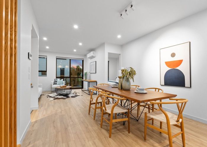  at 4D Fowler Street, Northcote, North Shore City, Auckland