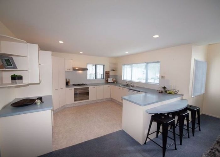  at 33 Amesbury Drive, Churton Park, Wellington