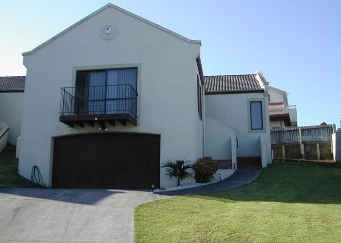  at 18 Astelia Place, Goodwood Heights, Manukau City, Auckland