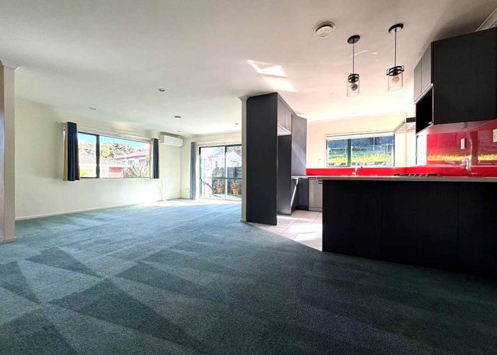  at 6 Shah Place, Glen Eden, Waitakere City, Auckland