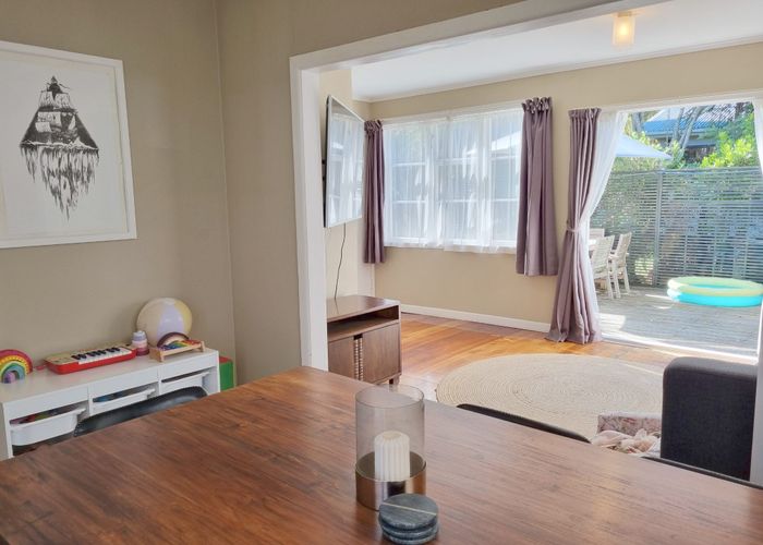  at 51a Savoy Rd, Glen Eden, Waitakere City, Auckland