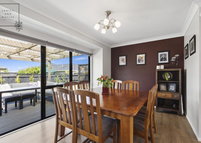  at 16 Nakhle Place, Manurewa, Auckland