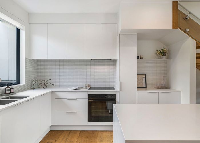  at 2/37 Glen Atkinson Street, Saint Heliers, Auckland City, Auckland