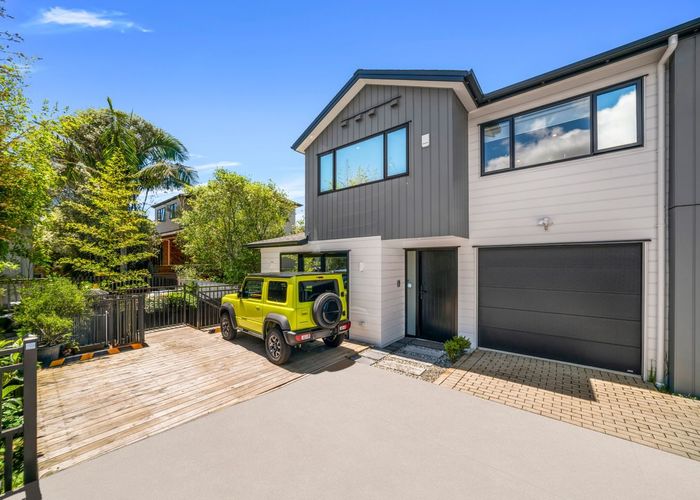  at 25F Oteha Valley Road, Northcross, North Shore City, Auckland