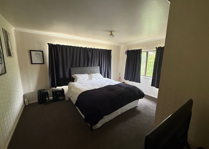  at 62 Bradbury Road, Botany Downs, Manukau City, Auckland