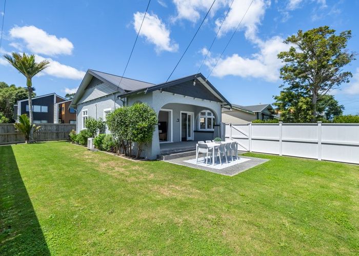  at 42 Tennyson Street, Petone, Lower Hutt